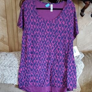 TEE#023 LuLaRoe Classic Tee